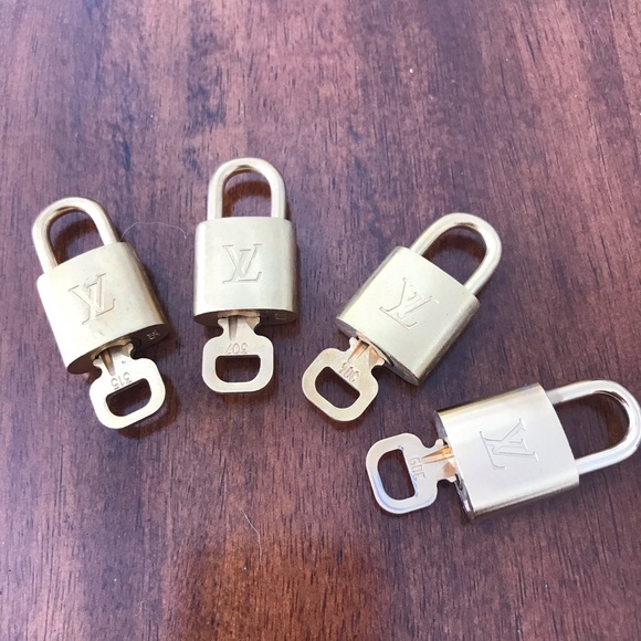 Louis Vuitton Handbags - 1 Authentic Louis Vuitton Lock and Key (many available)